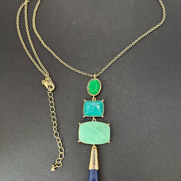 Talbots Pendant Necklace - Picture 2 of 4